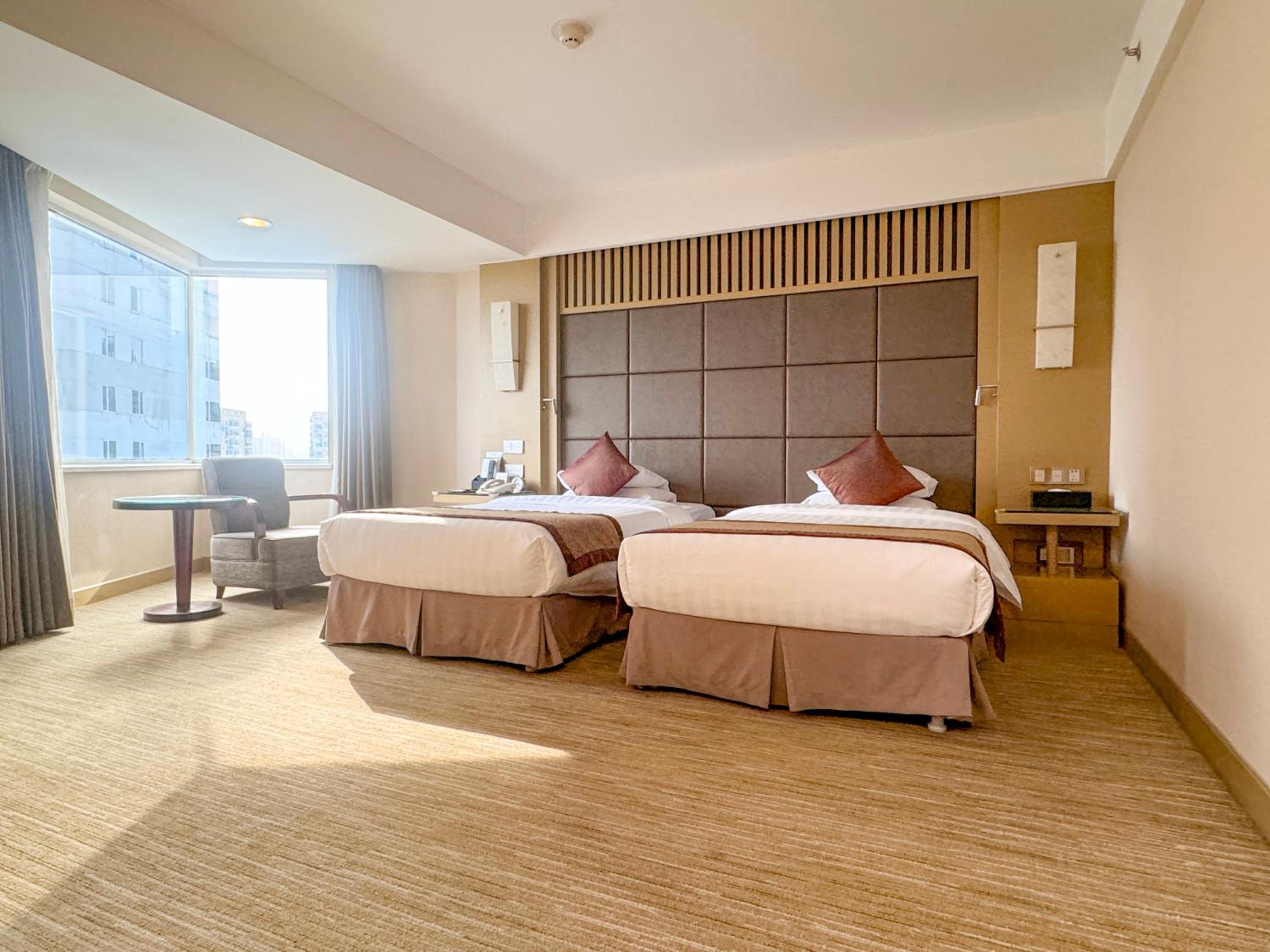 Hotel New Century Beijing — 8