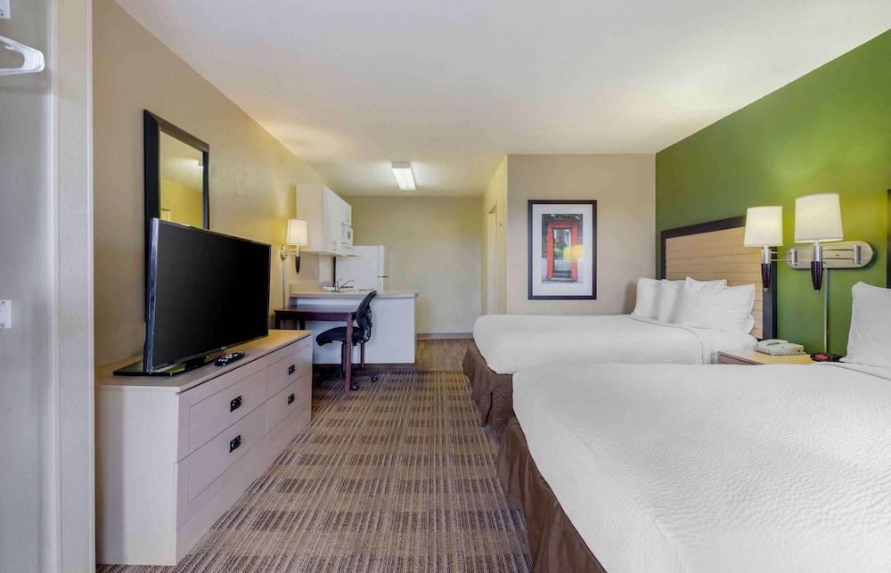 Extended Stay America - Fayetteville - Owen Dr. — 10