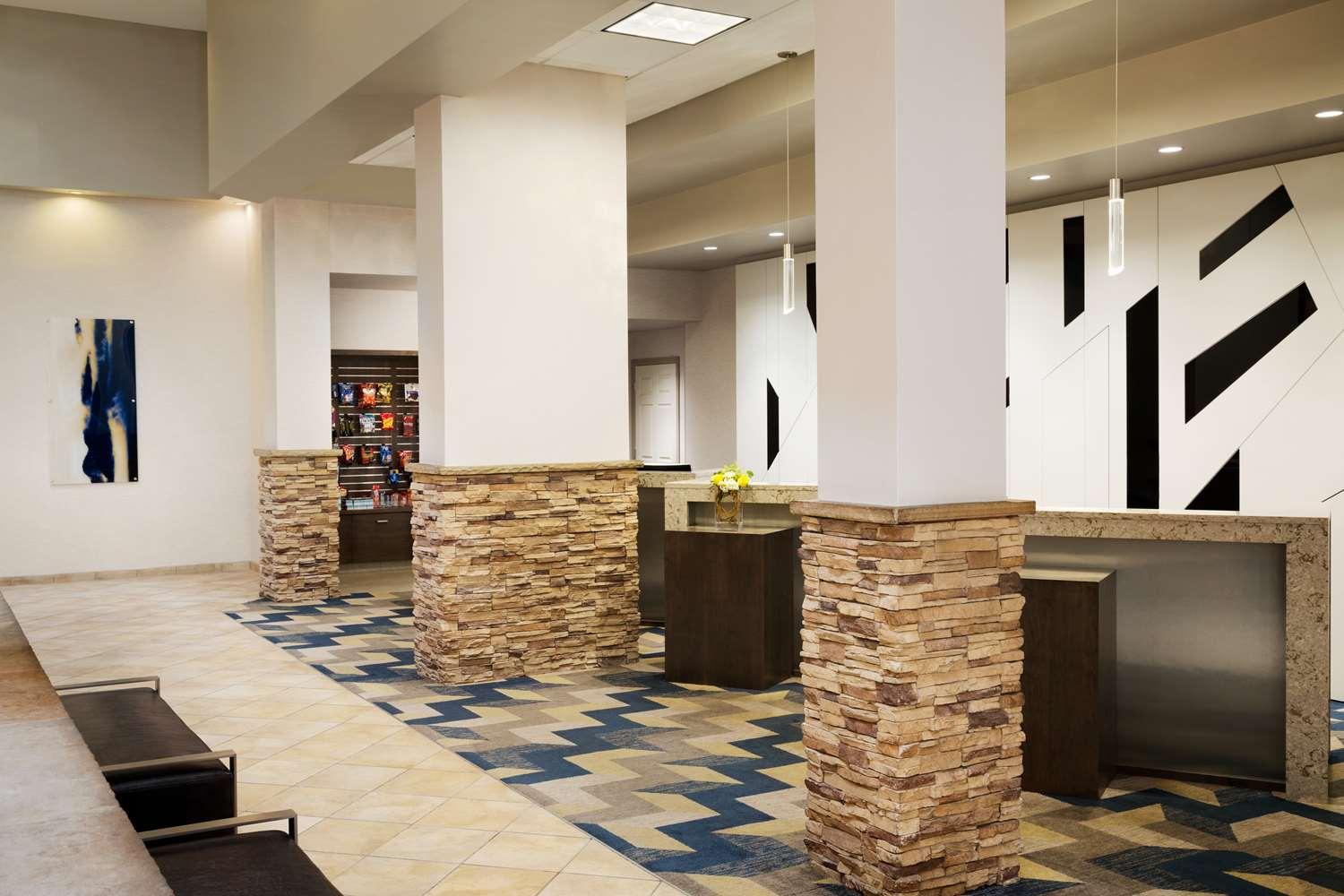 Hilton Fort Collins — 9