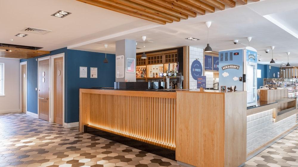 EXPRESS BY HOLIDAY INN ABERDEEN CITY CENTRE — 3