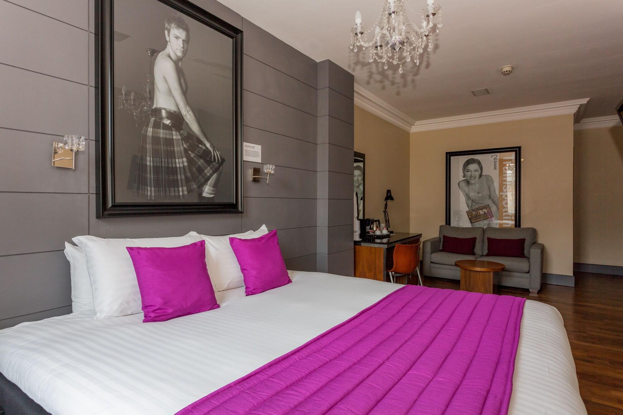 Angels Share Hotel — 9