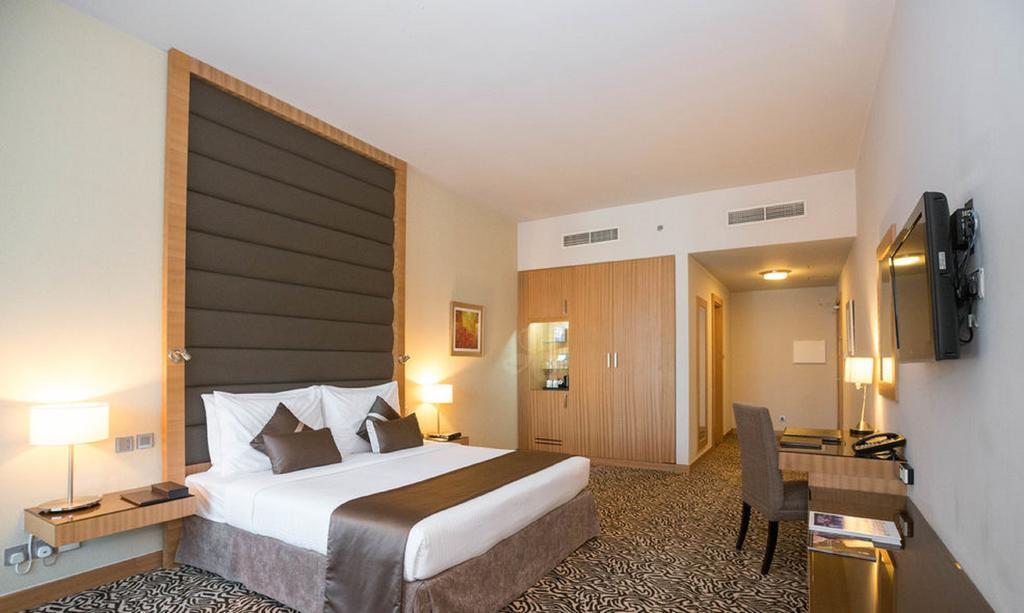 Copthorne Hotel Sharjah — 10
