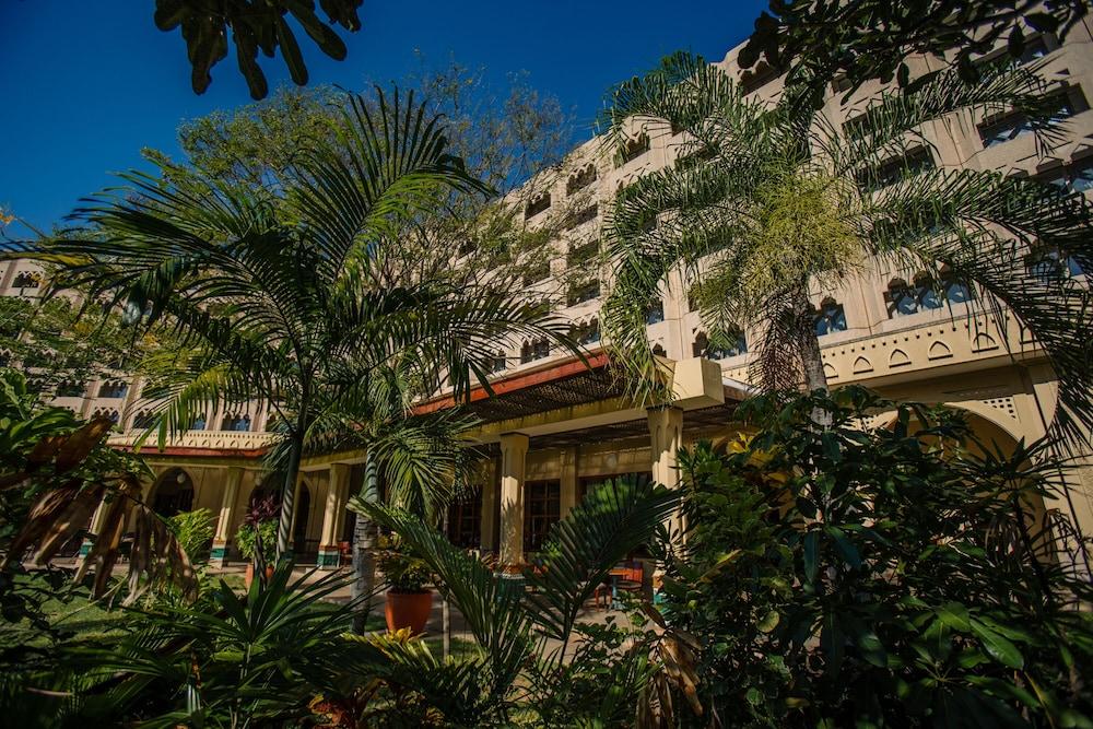 Dar es Salaam Serena Hotel — 6