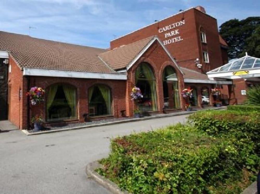 Carlton Park Hotel — 5