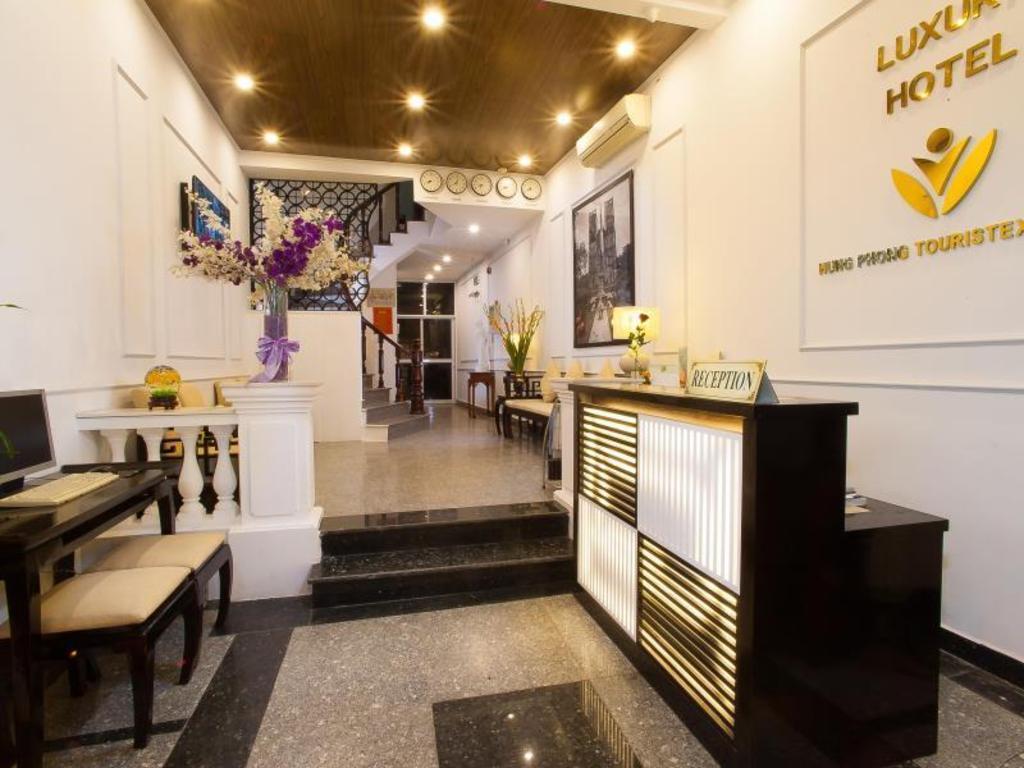 Luxury Hotel — 4