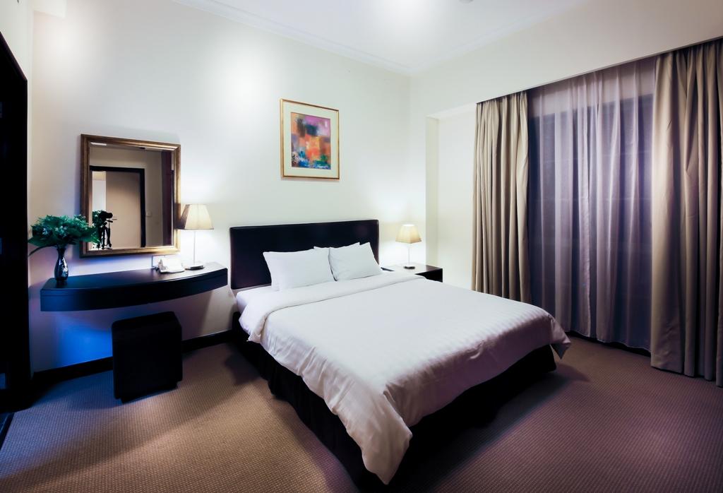 Diamond Westlake Suites — 4