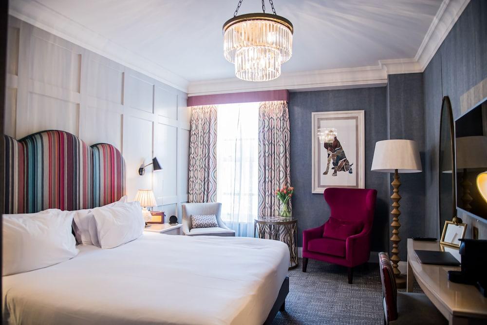 The Francis Hotel — 9