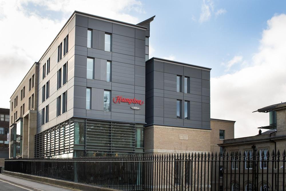 HAMPTON BY HILTON YORK — 2
