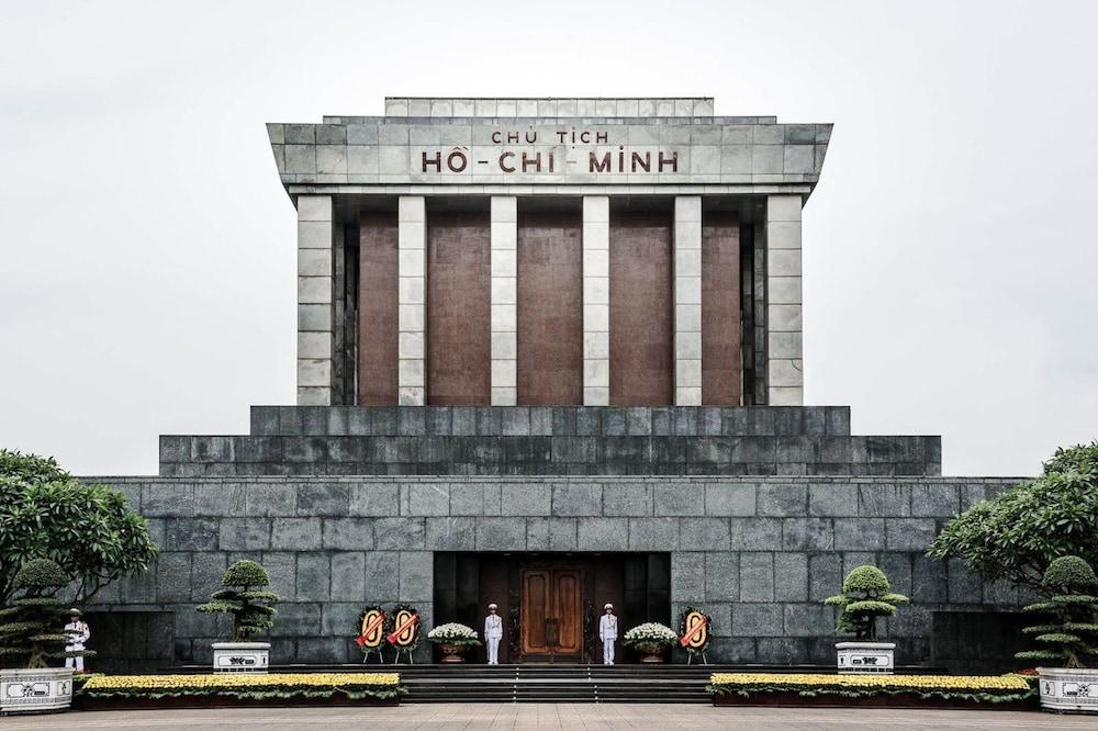 Apec Hotel — 1