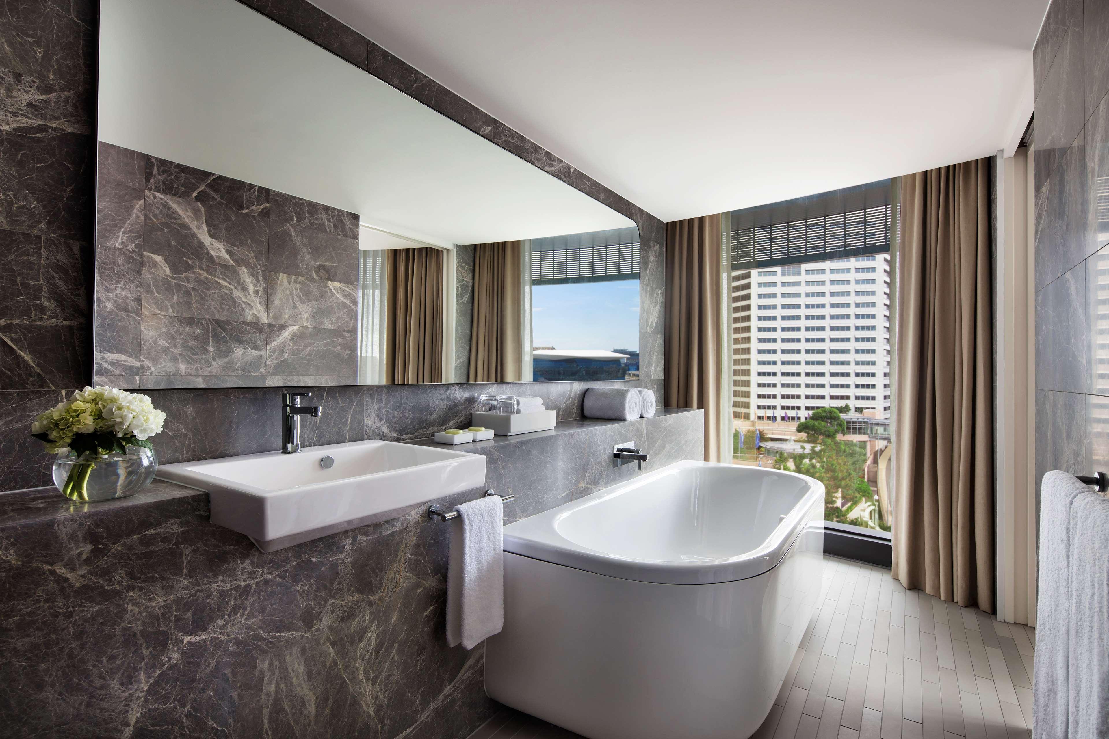 HYATT REGENCY SYDNEY — 10