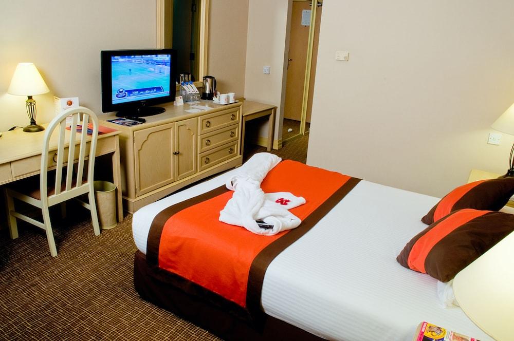 Novel Hotel City Center — 10