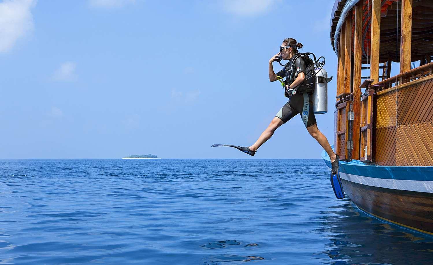 JA Manafaru, Maldives 85619 — 5