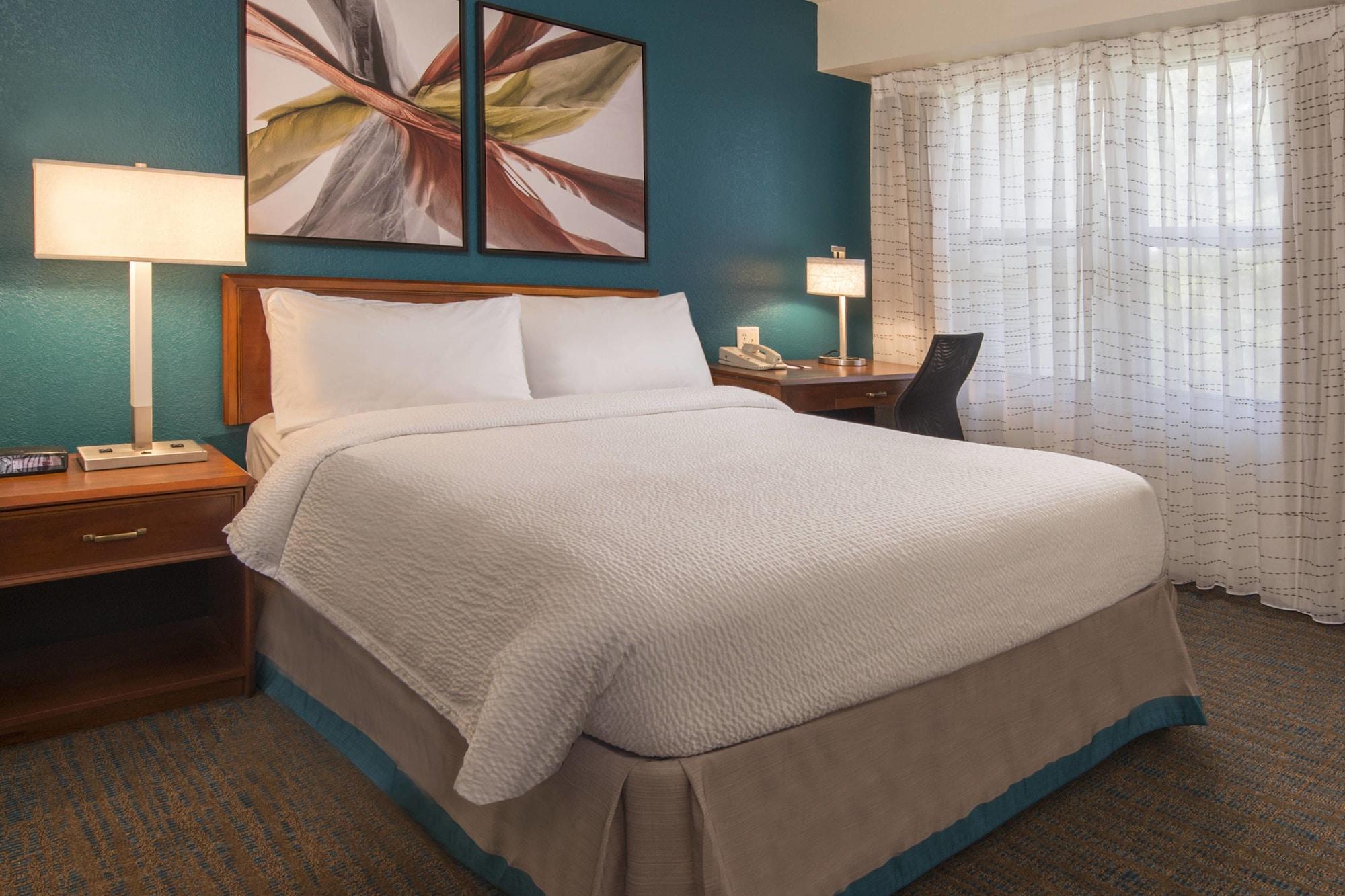 RESIDENCE INN FAIRFAX MERRIFIELD — 9