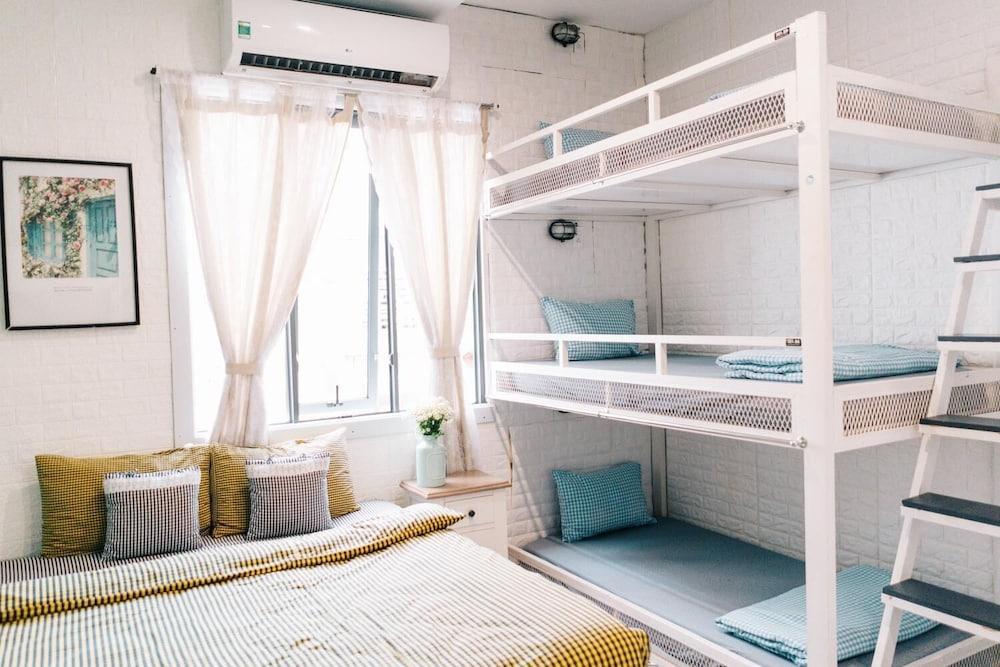 Lily's Hostel — 9