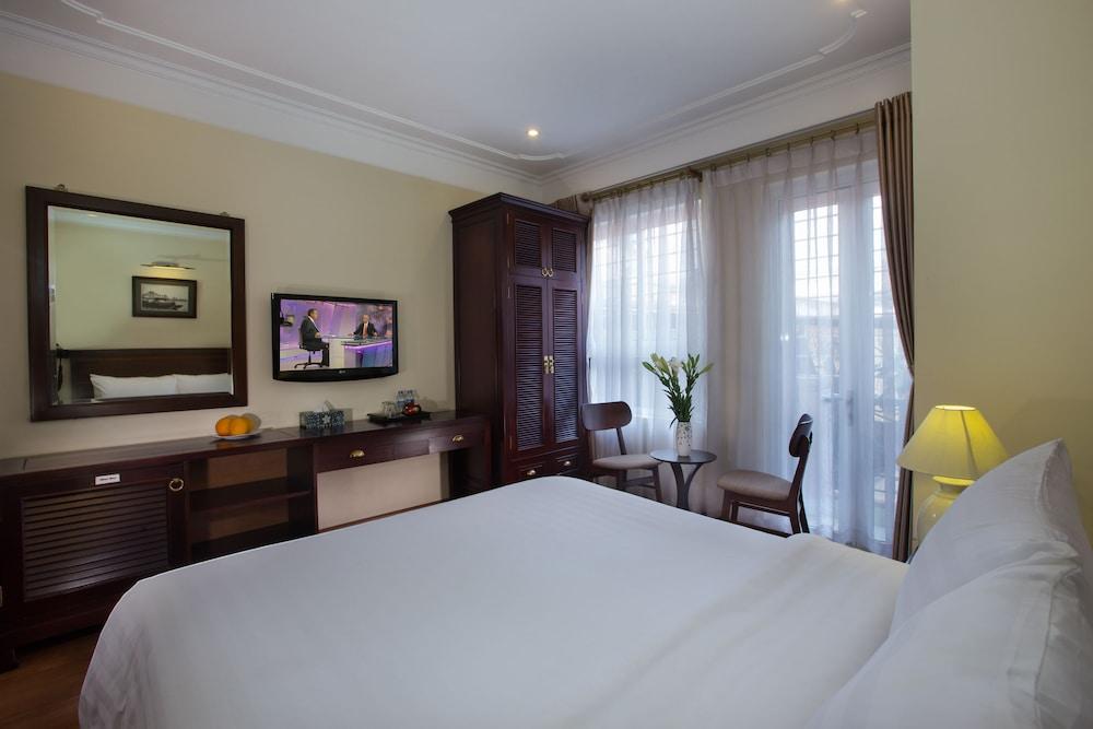 Classic Street Hotel — 9