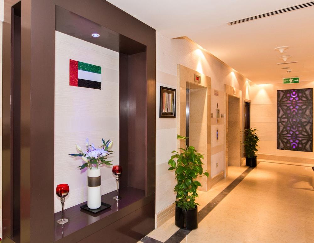 Suha JBR Hotel Apartments — 10