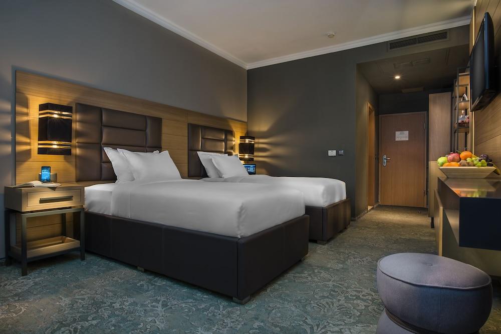 Expo Hotel Sofia — 8