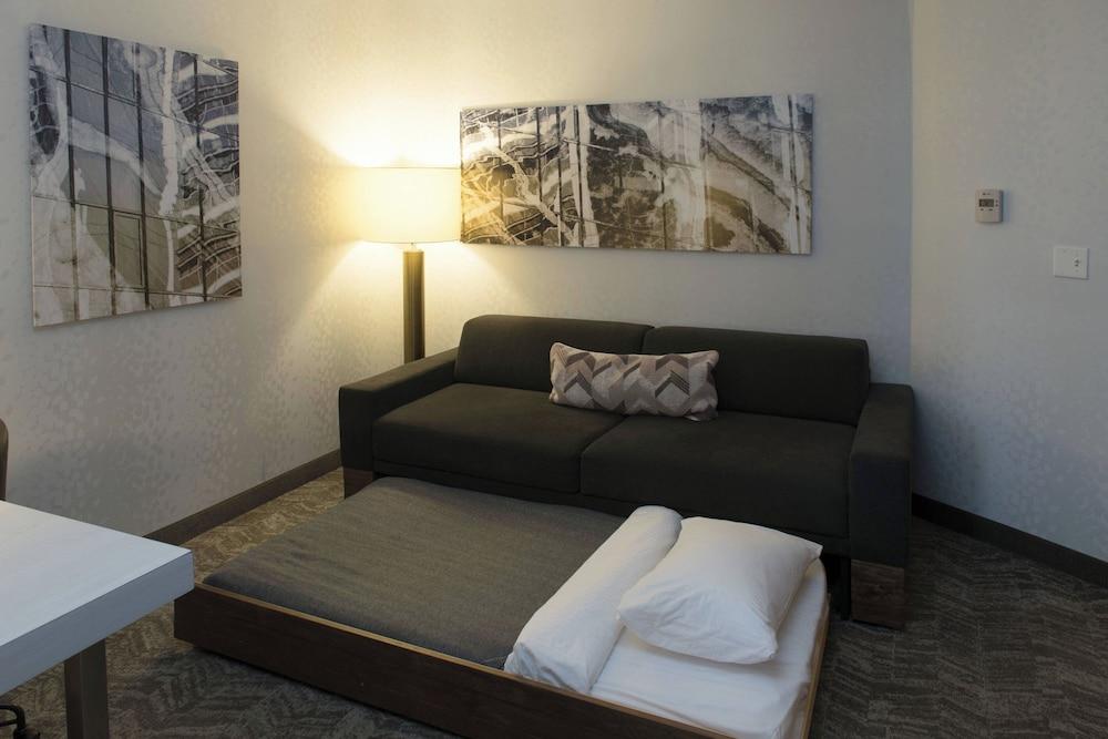 SpringHill Suites Logan — 6
