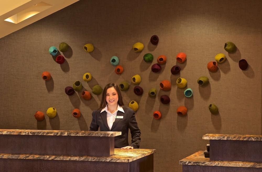 EMBASSY SUITES FLAGSTAFF — 6