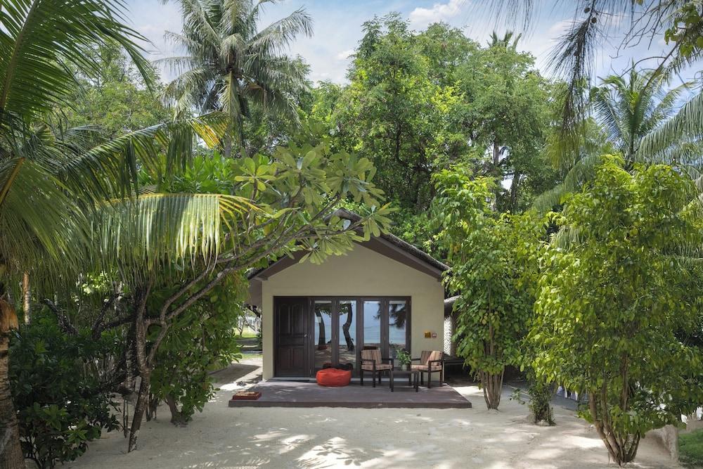Adaaran Select Hudhuran Fushi 88729 — 8