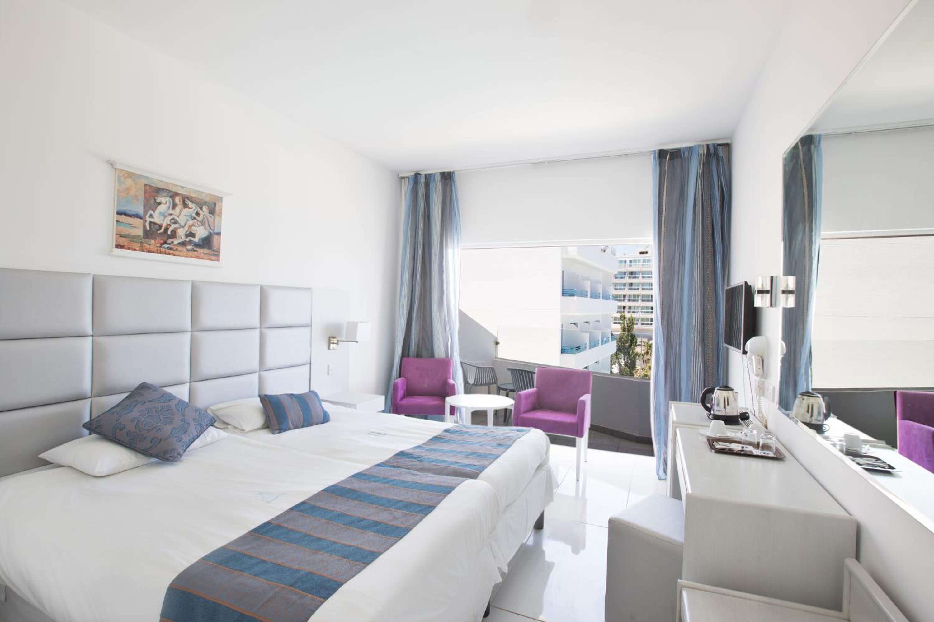 Silver Sands Beach Hotel — 10