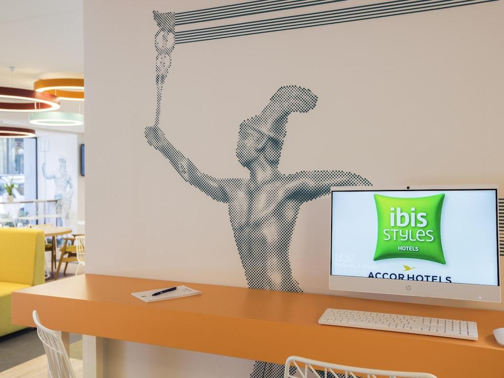Ibis Styles Athens Routes — 8