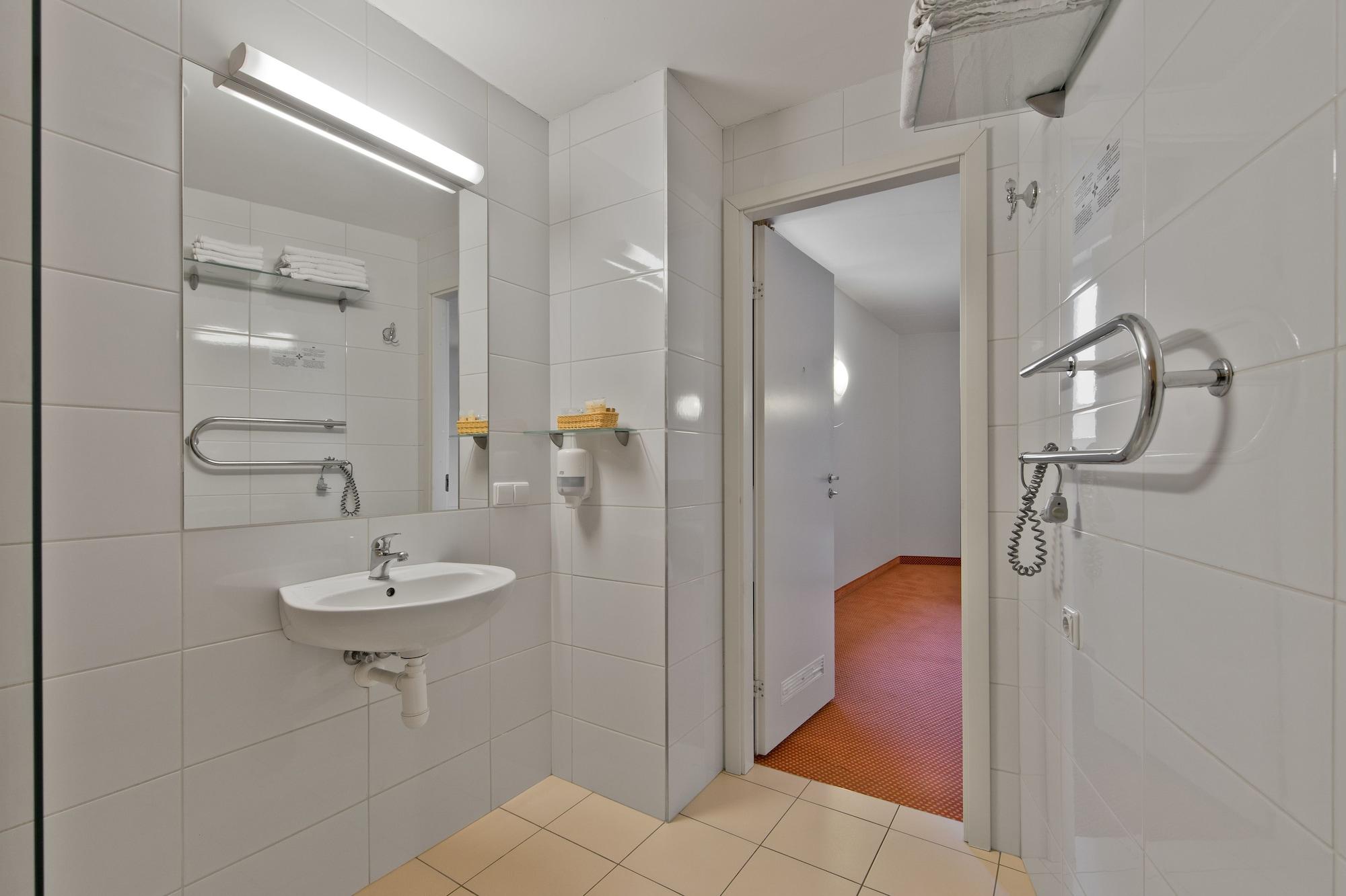 GREEN VILNIUS HOTEL 936655 — 7
