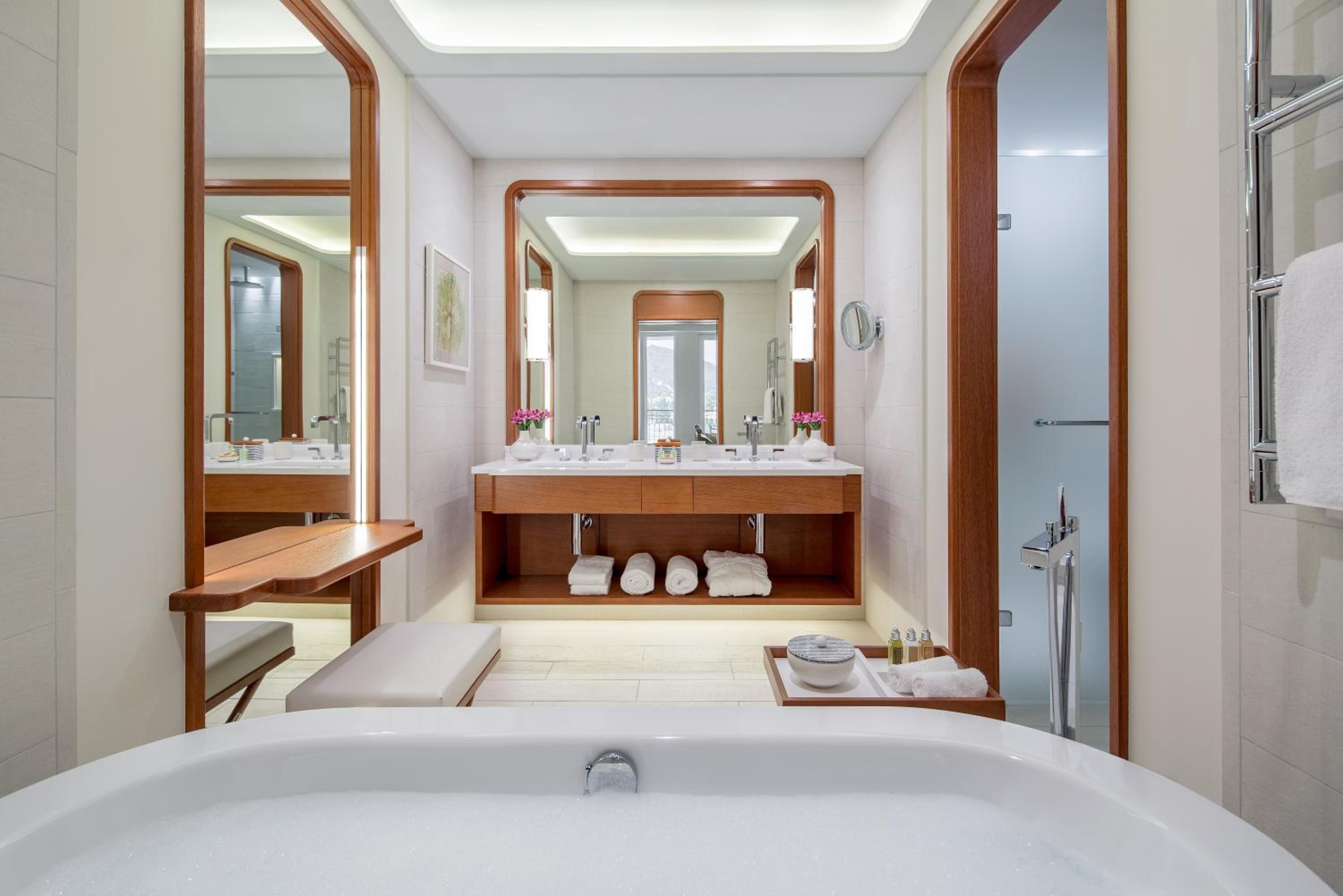 REGENT PORTO MONTENEGRO — 9