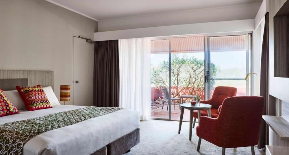 Desert Gardens Hotel — 9