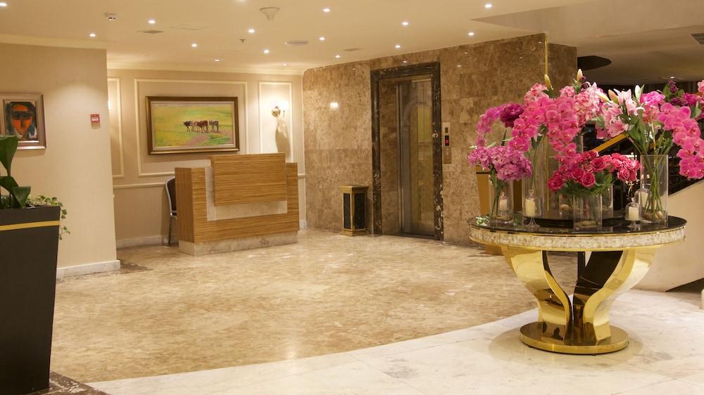 Belle-Vue Hotel and Spa — 7