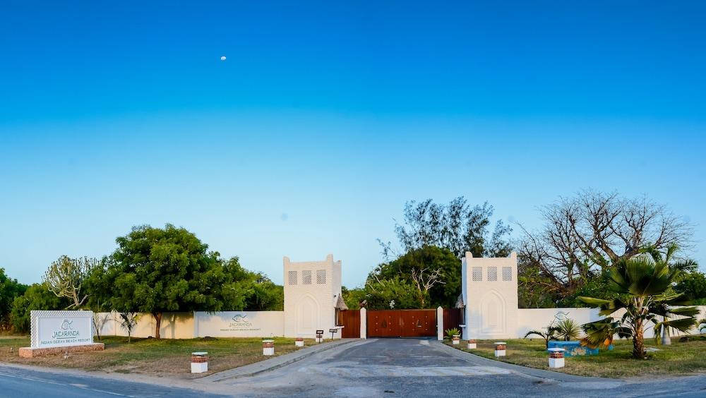 JACARANDA INDIAN OCEAN BEACH RESORT SOUTH COAST 995295 — 5