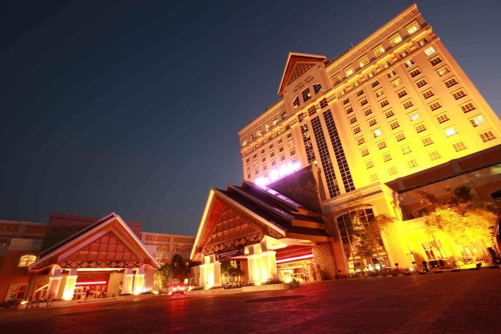 Don Chan Palace Hotel & Convention — 3