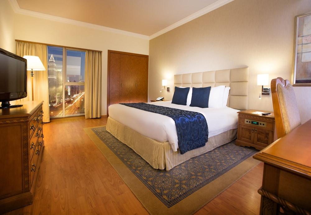 Millennium Plaza Downtown Suites — 10
