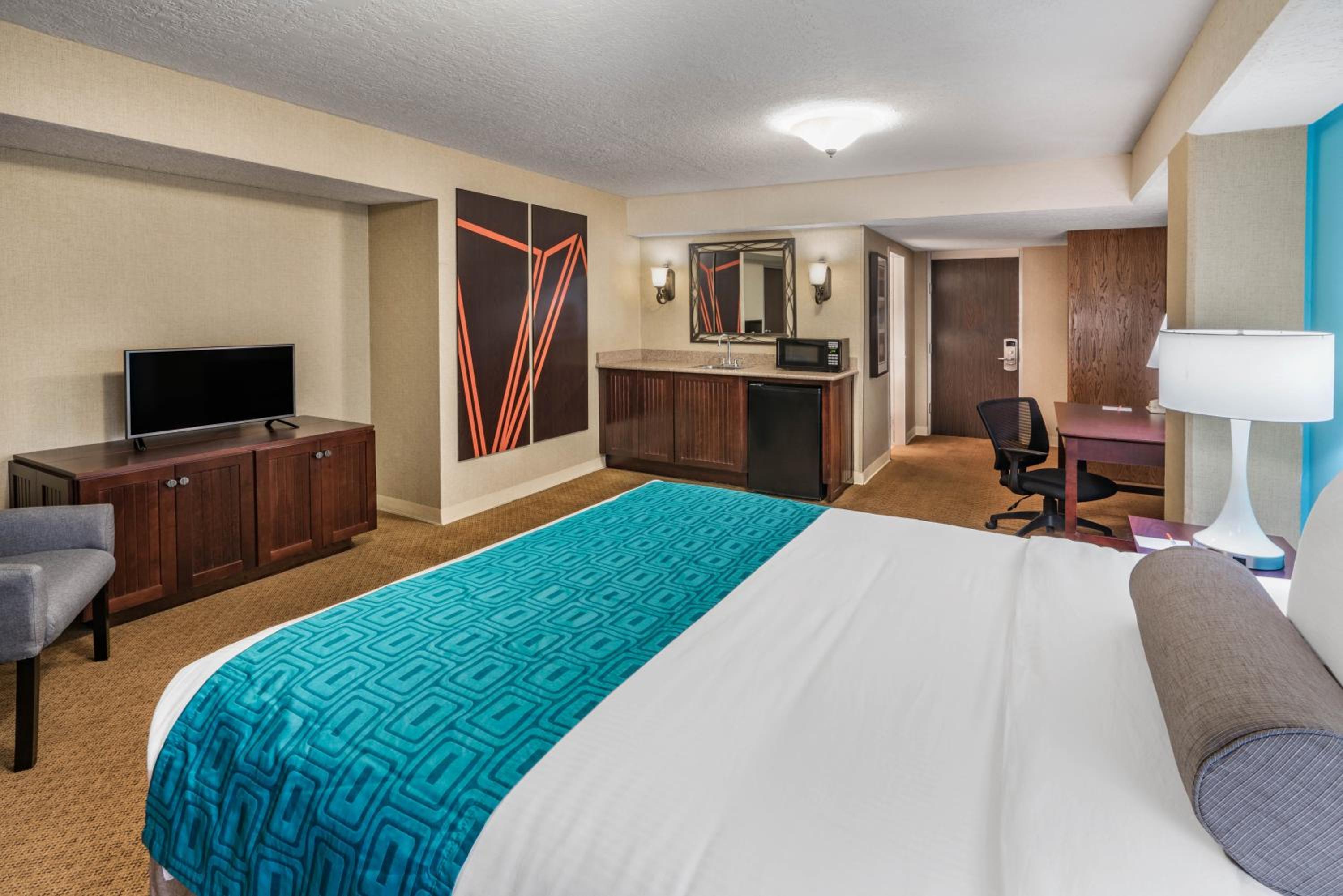 Hotel 505 — 8