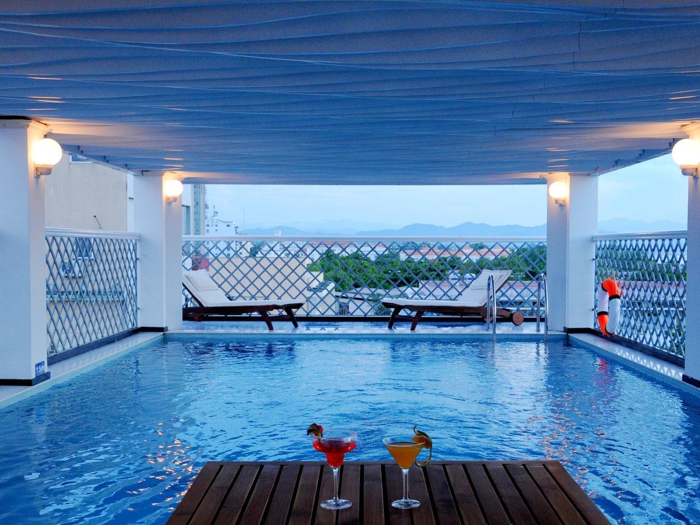 Moonlight Hotel Hue — 1