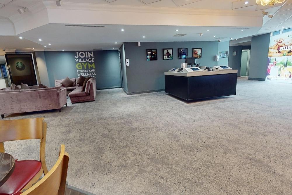 Village Cardiff - Hotel & Leisure Club — 4