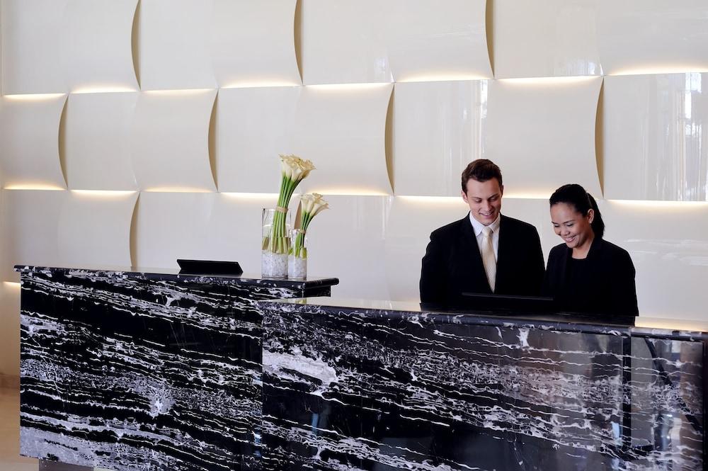 Avani Deira Dubai Hotel — 6