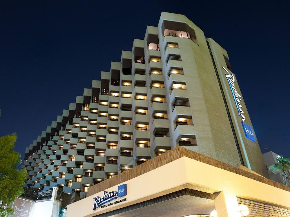 Radisson Blu Deira Creek — 2