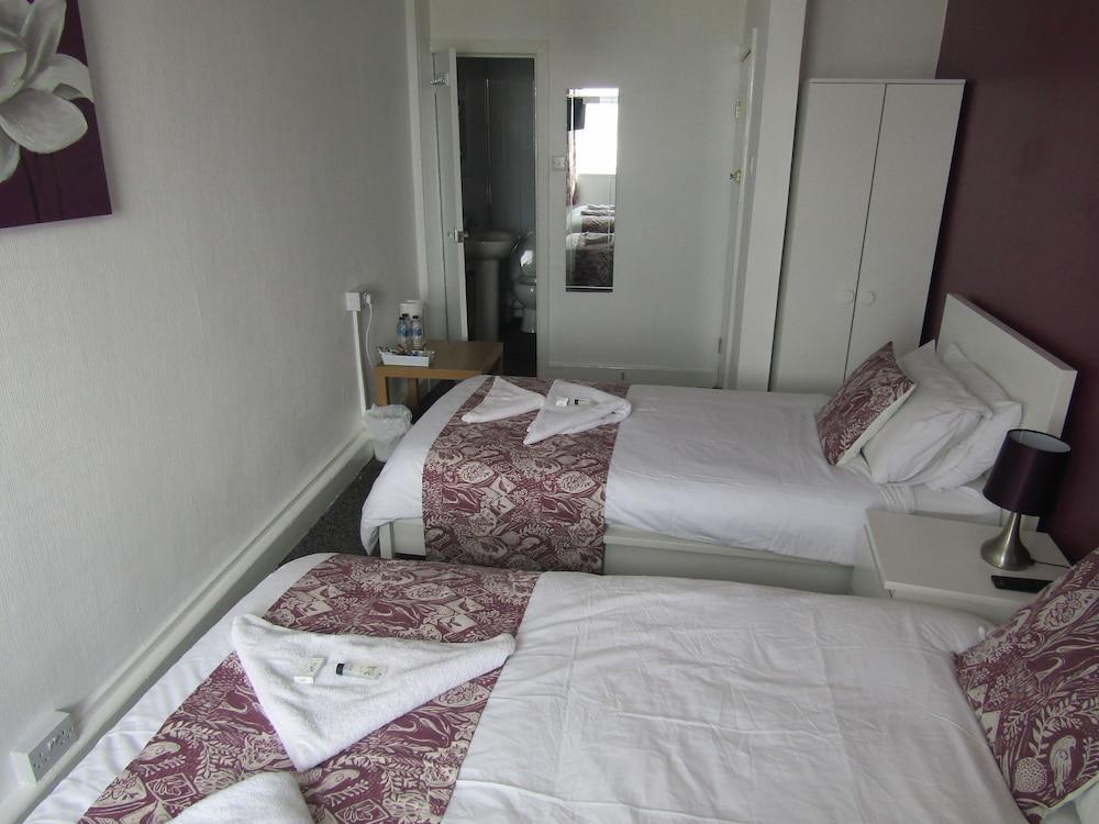Alderley Hotel — 9