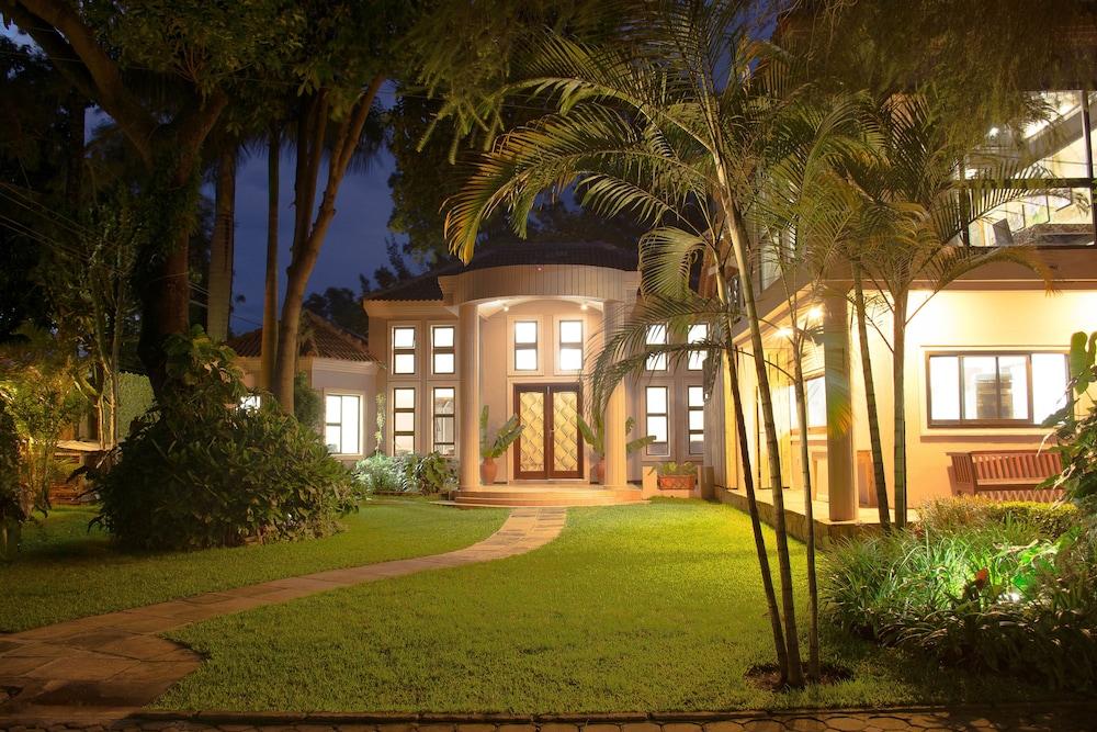 Zawadi House — 7