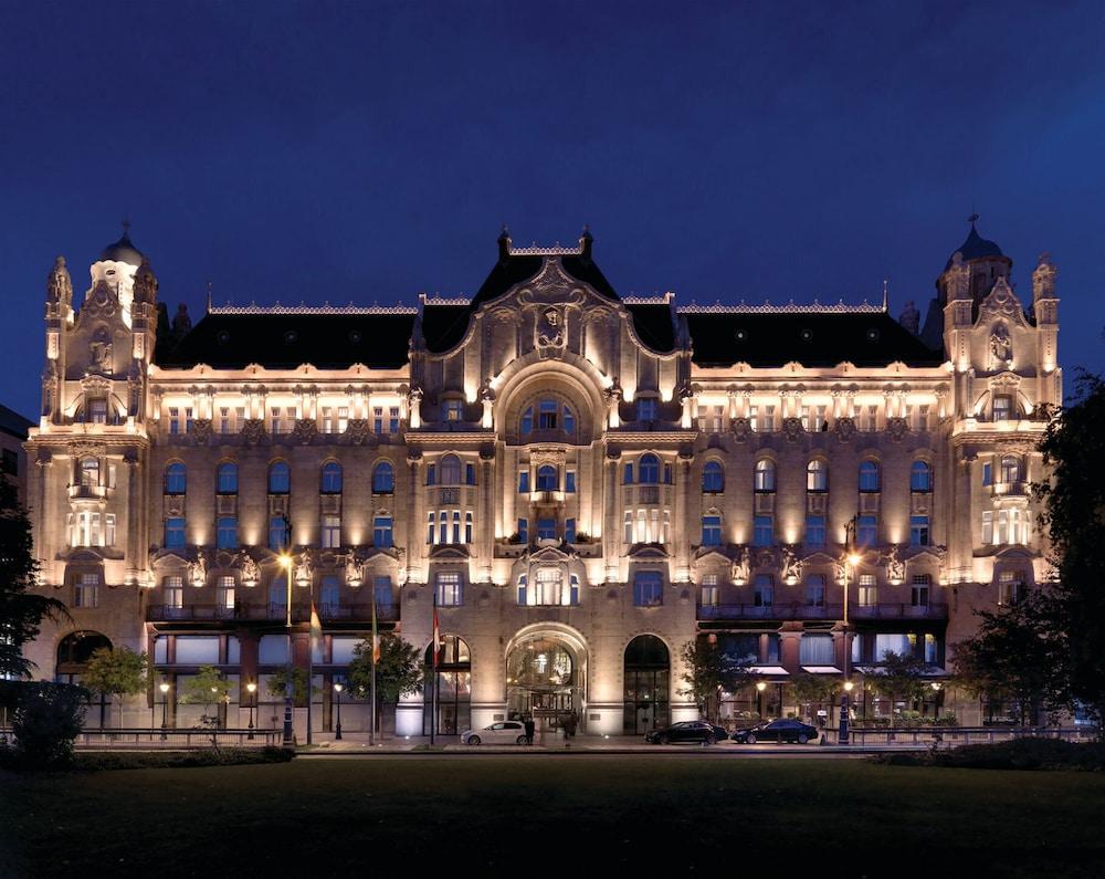Four Seasons Hotel Gresham Palace Budapest — 1
