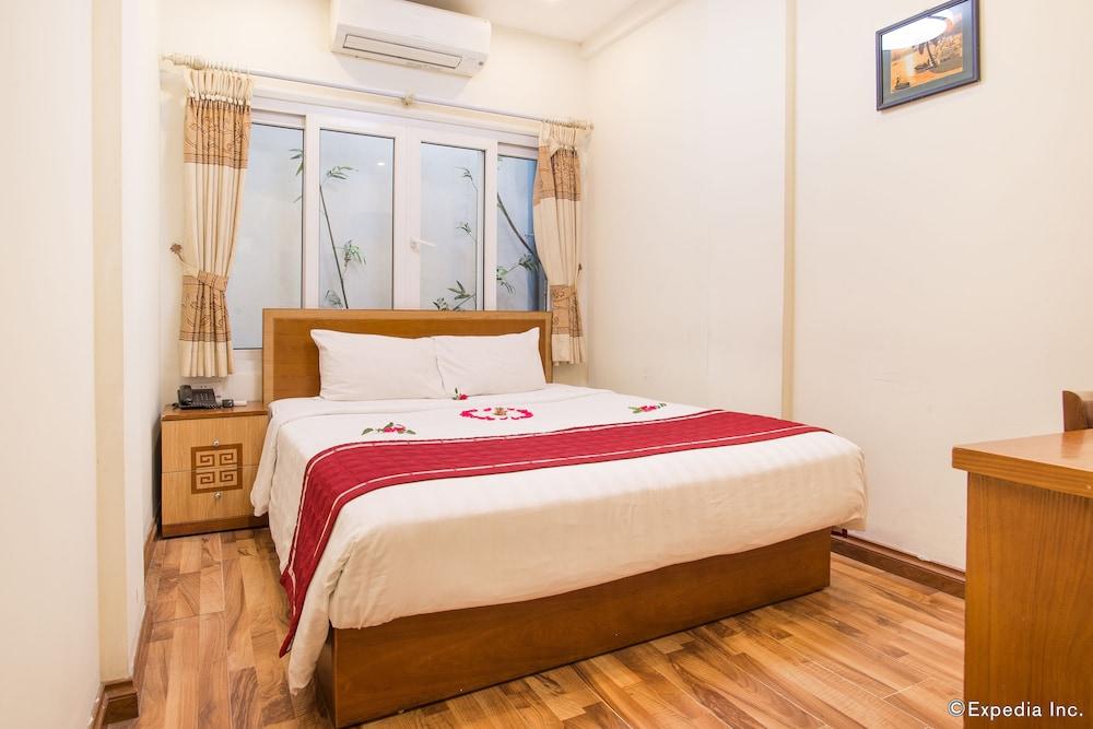 Hanoi Charming House — 10