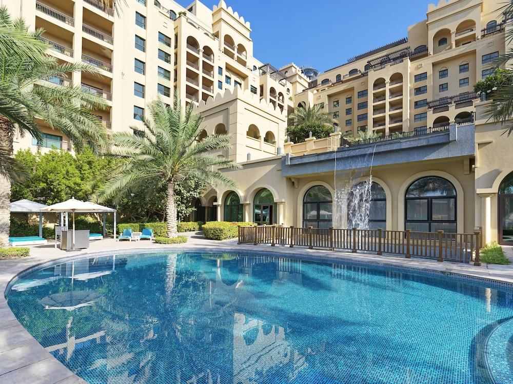 Fairmont The Palm Hotel — 3