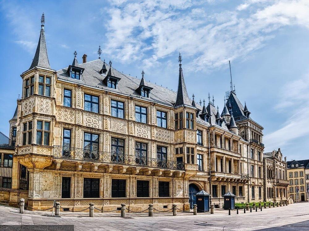 Novotel Luxembourg Centre Hotel — 4