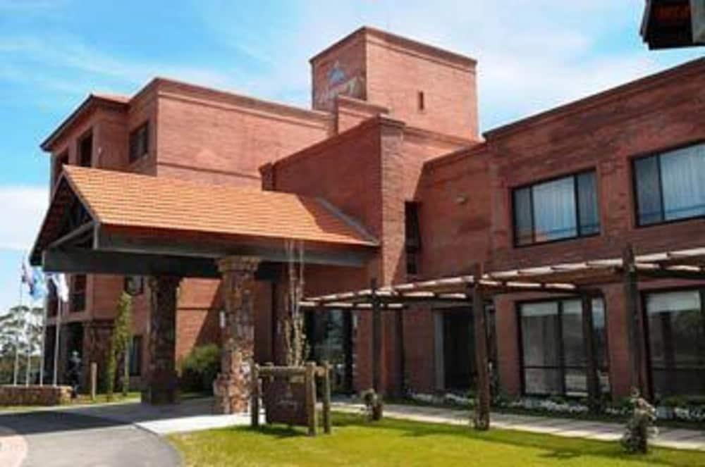 Regency Park Hotel — 2