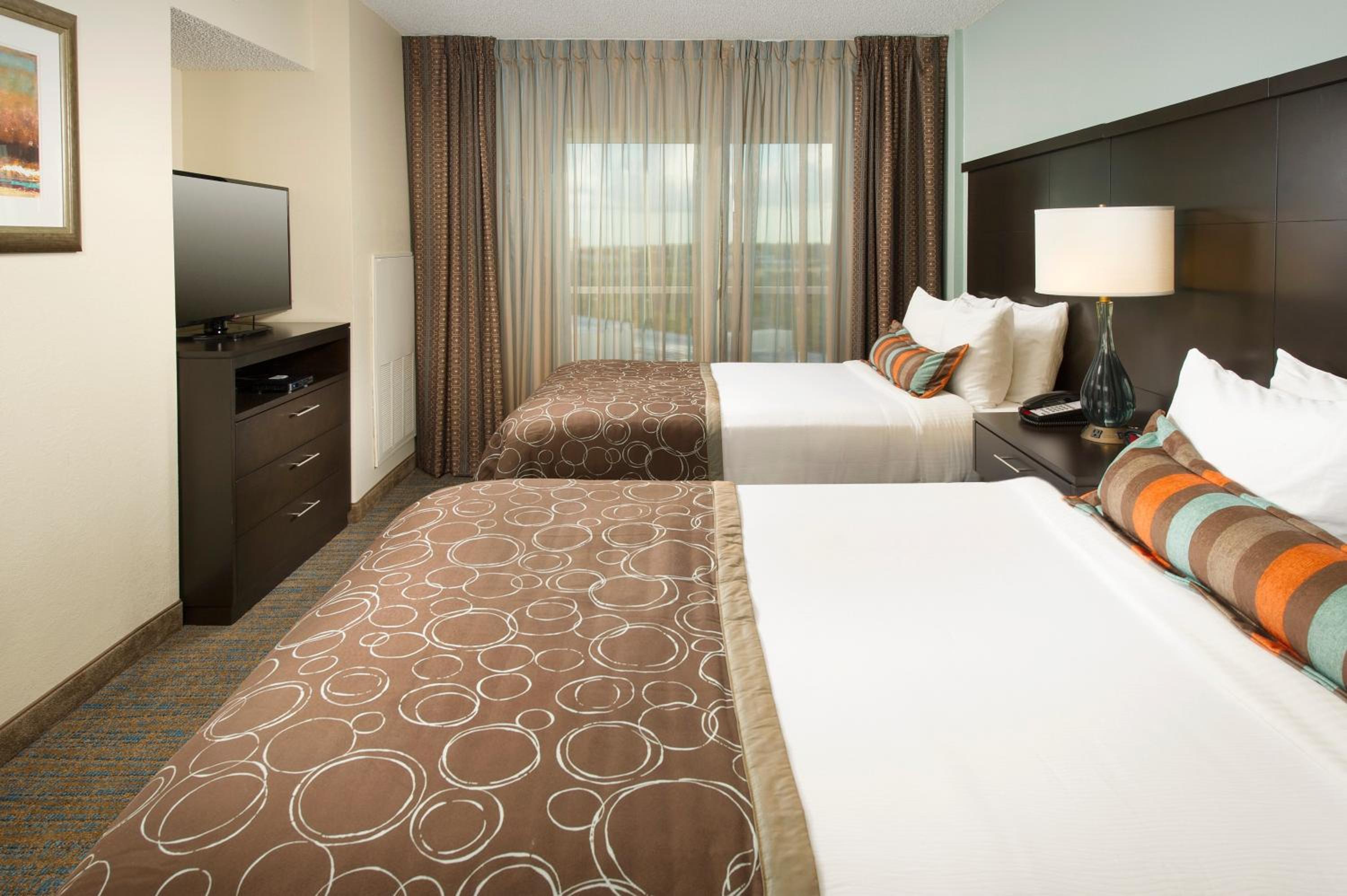 Staybridge Suites Jacksonville Camp Lejeune Area — 10