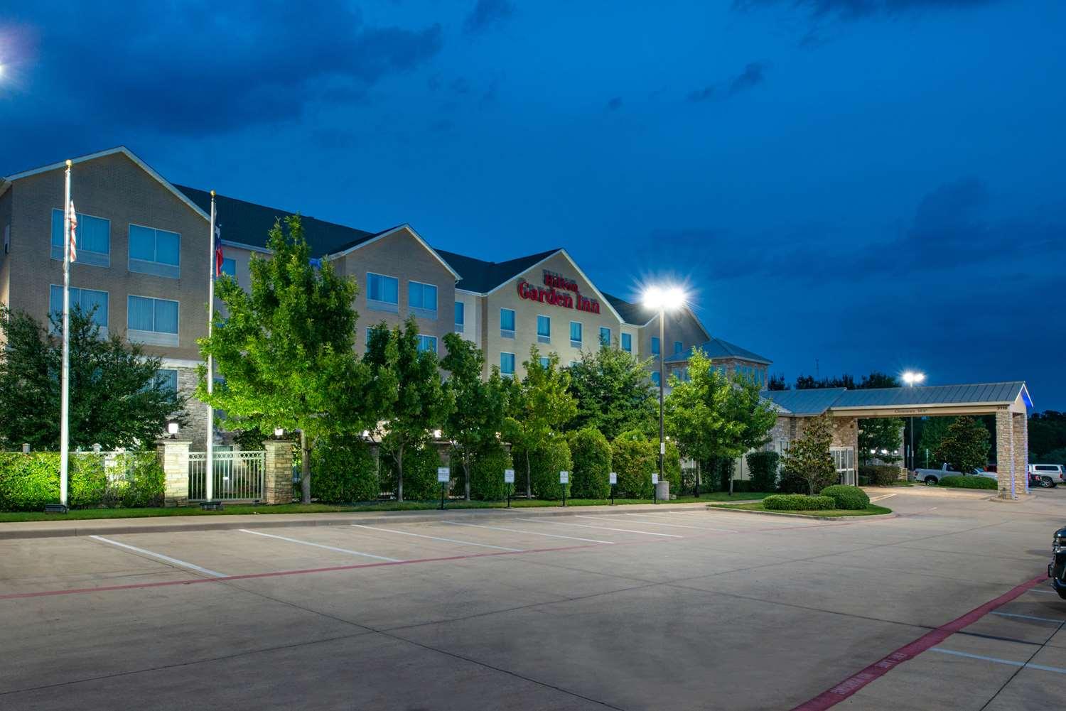 Hilton Garden Inn Denton — 2