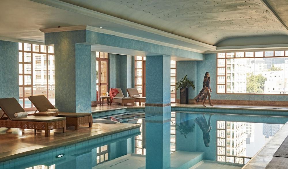 Grand Hyatt 16144 — 3