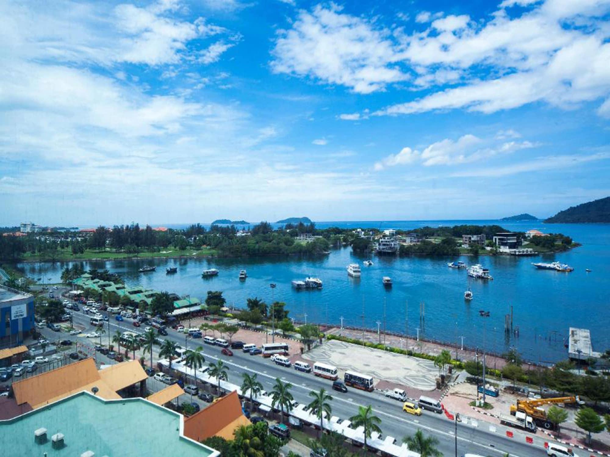 Promenade Hotel Kota Kinabalu — 3