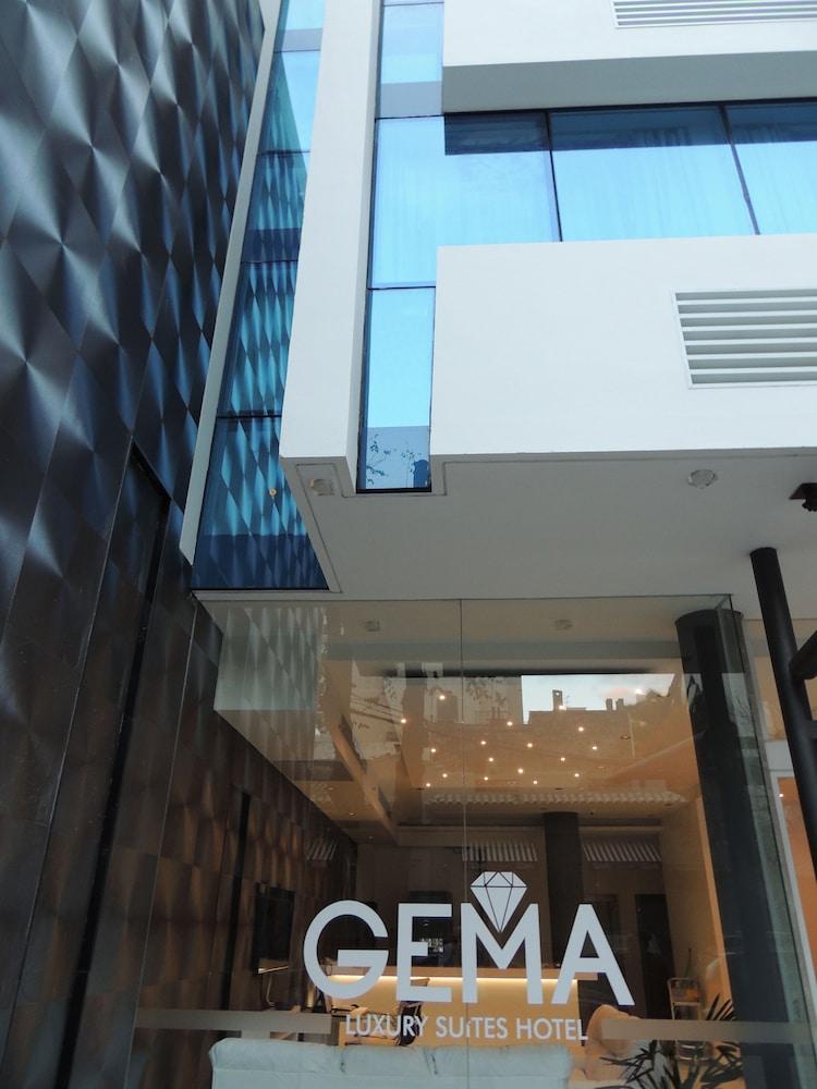 Gema Luxury Suites — 2